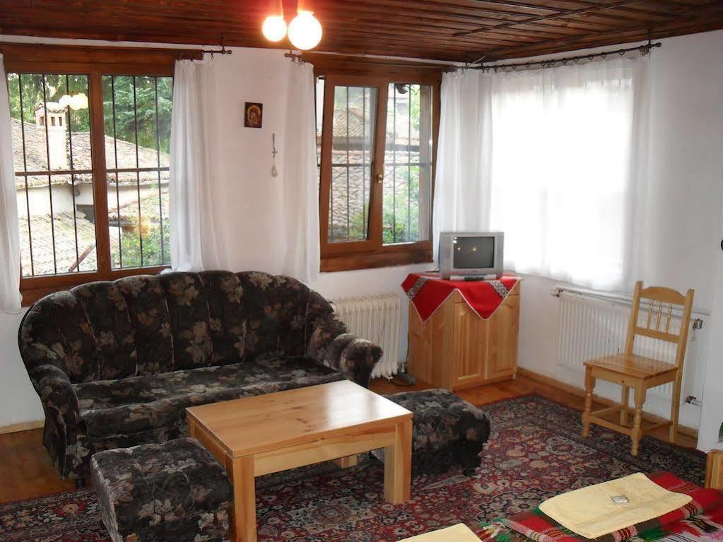 Borimechkova Kashta Hotel Koprivshtitsa Bagian luar foto
