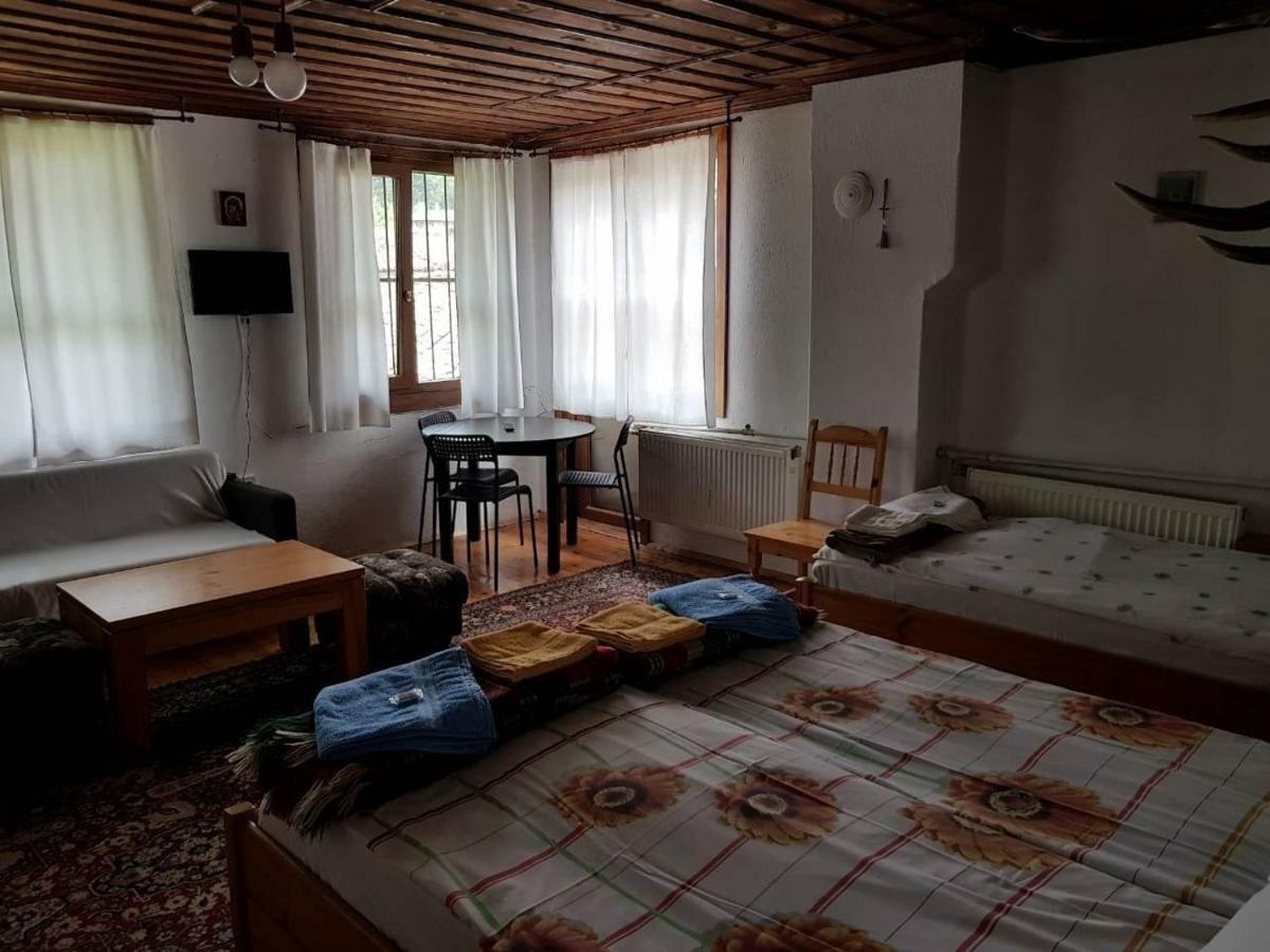 Borimechkova Kashta Hotel Koprivshtitsa Bagian luar foto