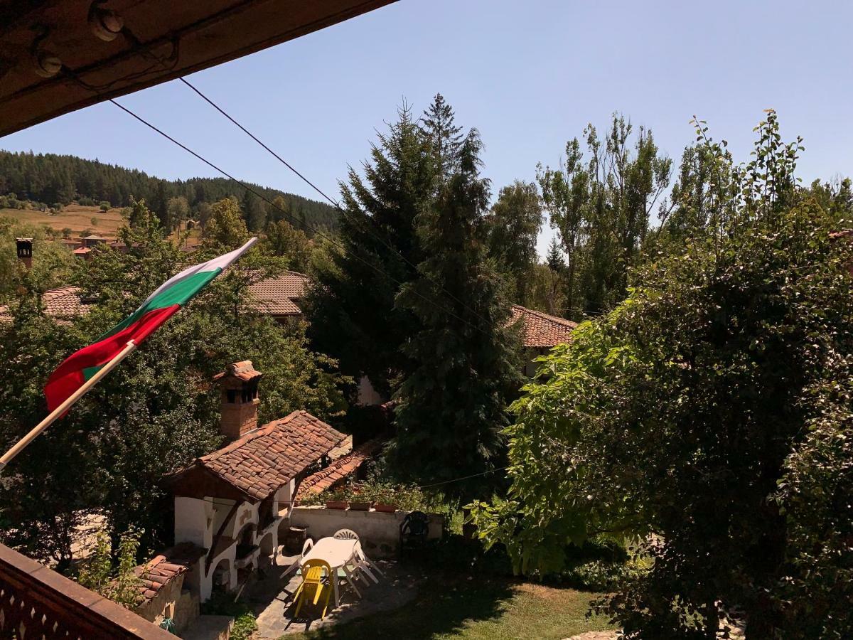 Borimechkova Kashta Hotel Koprivshtitsa Bagian luar foto