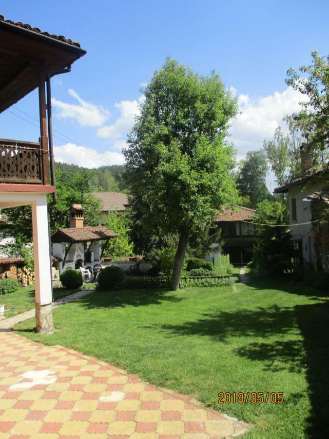 Borimechkova Kashta Hotel Koprivshtitsa Bagian luar foto
